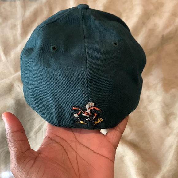 Size 7 1/4 Miami Hurricane fitted cap - Picture 4 of 4